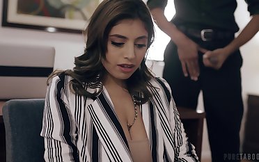 Stunning Latina babe with giant boobies Ella Knox loves sensual cuni